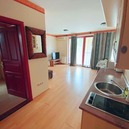 Ddb Apartman Шиофок Экстерьер фото